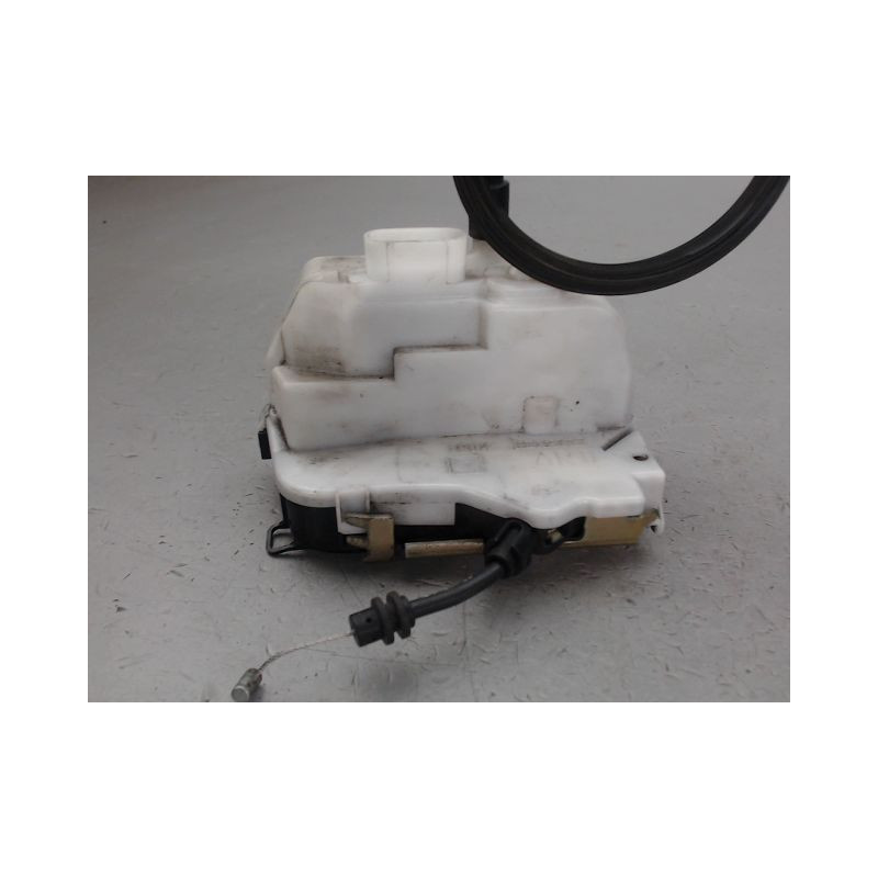 SYSTEME CONDAMNATION ARRIERE DROIT CITROEN C3