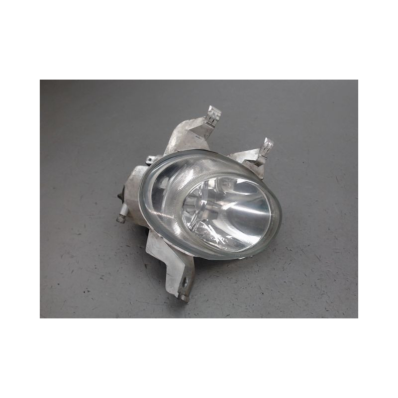 PHARE ANTIBROUILLARD AVANT DROIT PEUGEOT 206