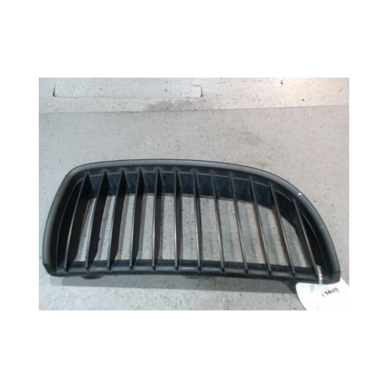 GRILLE CALANDRE DROIT B.M.W. SERIE 3