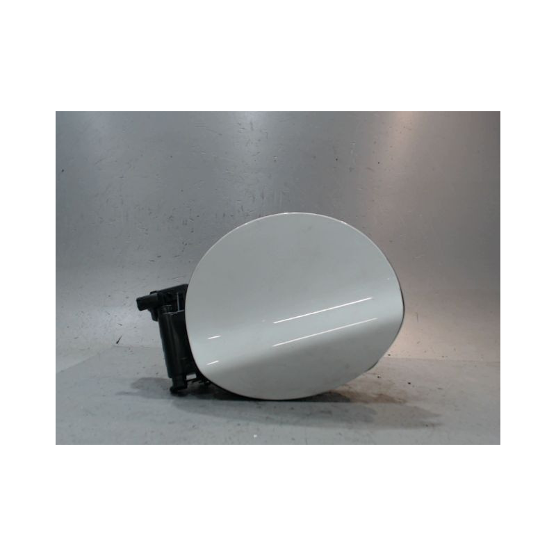 VOLET DE TRAPPE CARBURANT B.M.W. SERIE 1