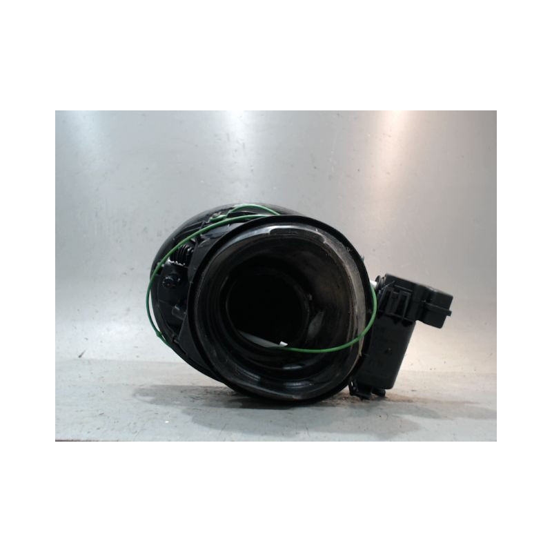VOLET DE TRAPPE CARBURANT B.M.W. SERIE 1