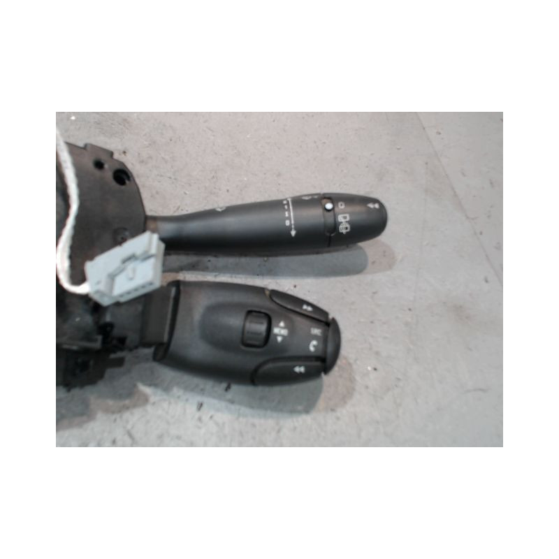 BLOC COMMODOS PEUGEOT 308