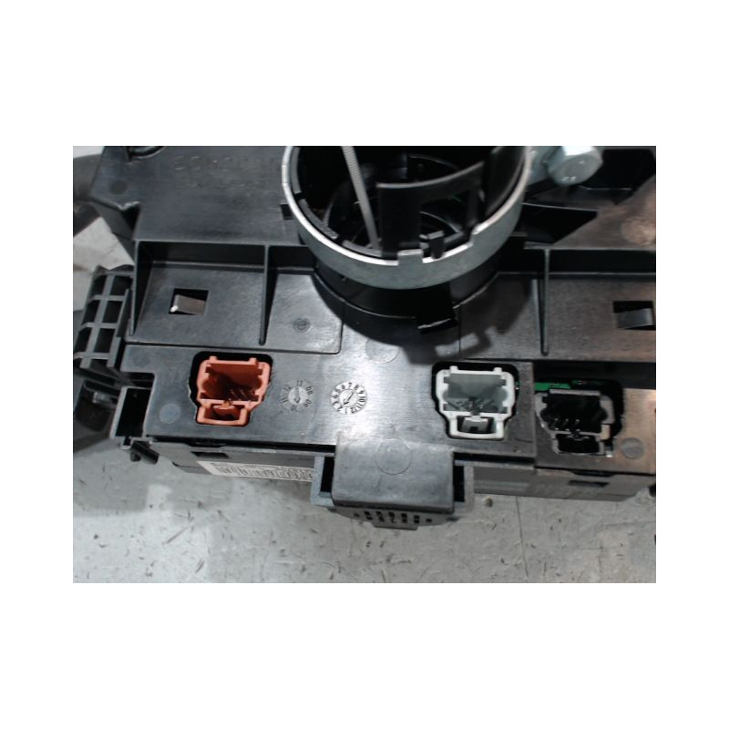 BLOC COMMODOS PEUGEOT 308