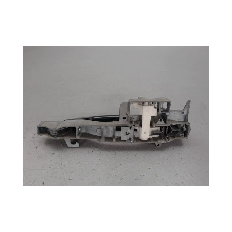 POIGNEE EXTERIEURE PORTE AVANT DROIT PEUGEOT 407