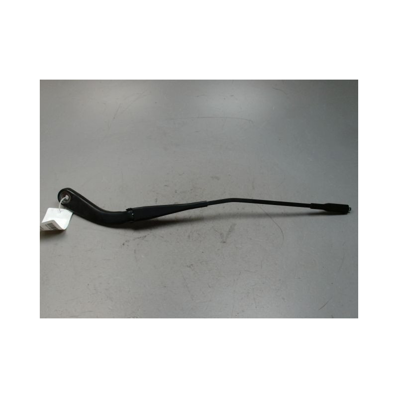 BRAS ESSUIE-GLACE AVANT DROIT B.M.W. SERIE 1