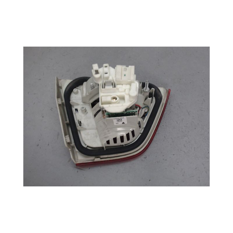 FEU ARRIERE INTERIEUR DROIT B.M.W. SERIE 3