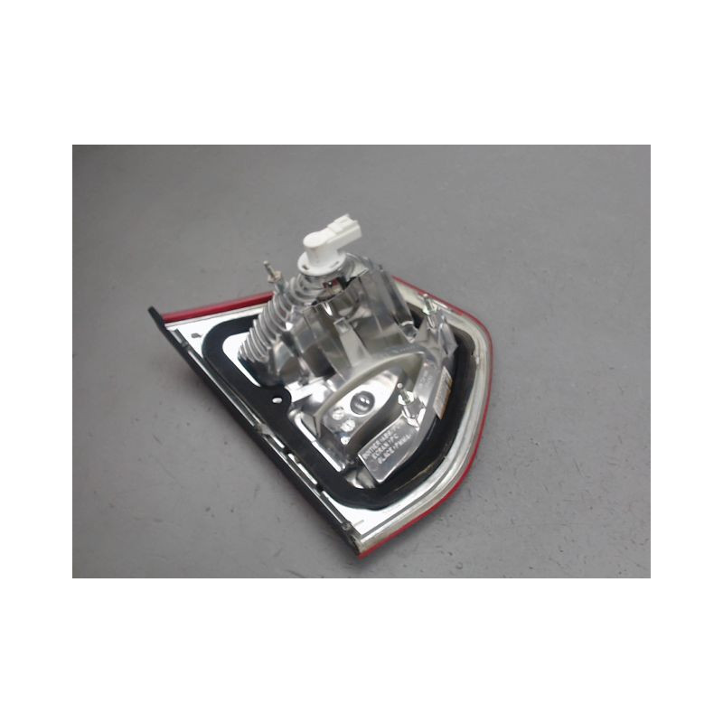 FEU ARRIERE INTERIEUR DROIT CITROEN C4