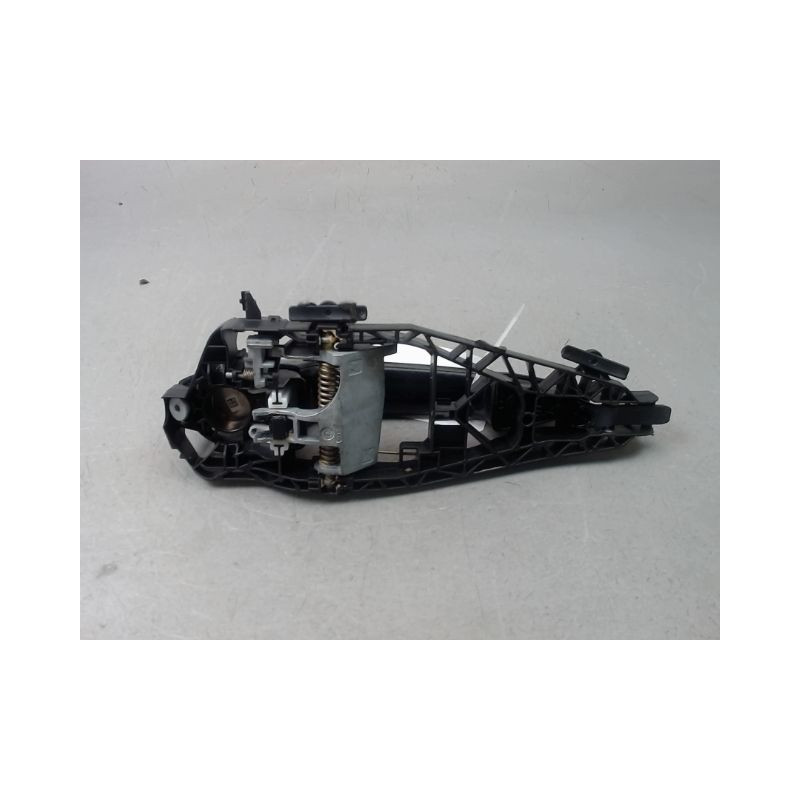 POIGNEE EXTERIEURE PORTE AVANT DROIT BMW X1
