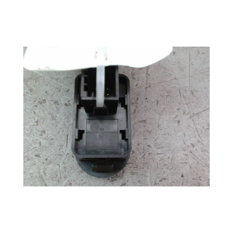 COMMANDE LEVE-GLACE PORTE AVG CITROEN C3 I Phase 2 2005-2010