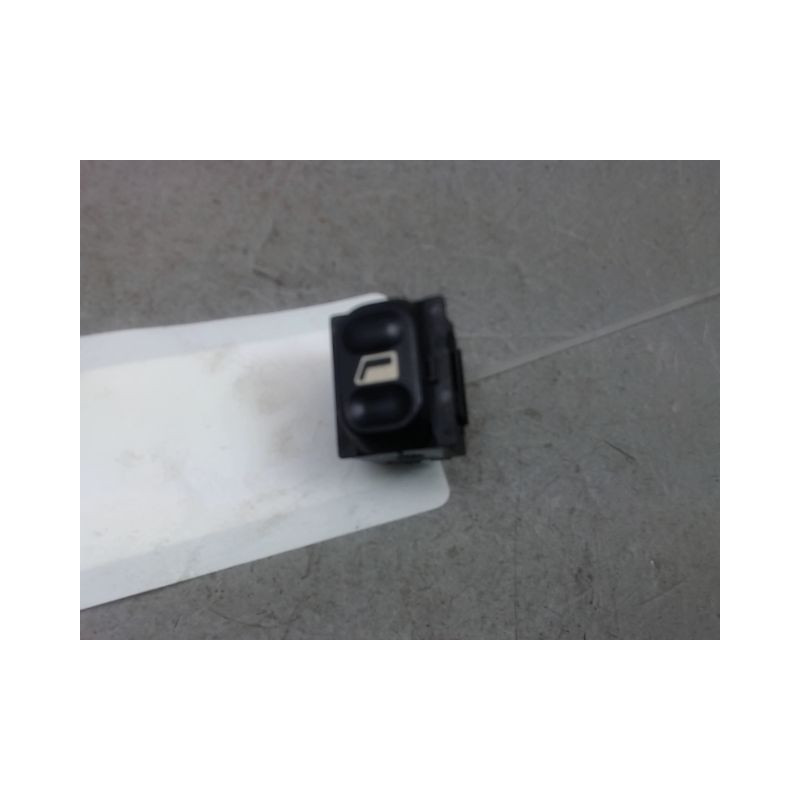 COMMANDE LEVE-GLACE PORTE AVD CITROEN XSARA Phase 2 2000-2004