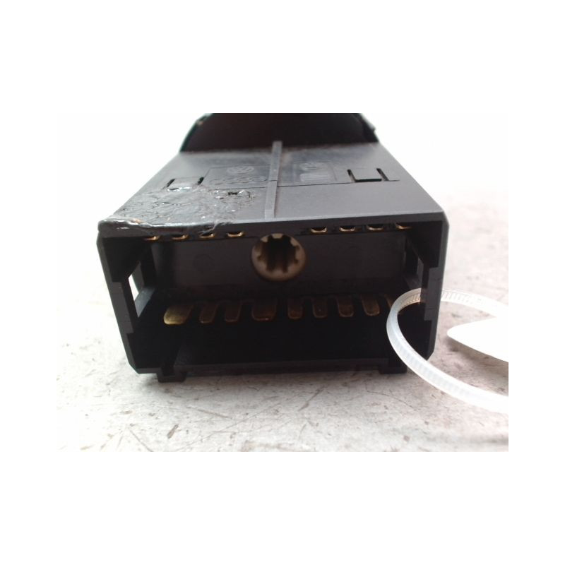 INTERIEUR COMMANDE PHARES VOLKSWAGEN POLO V Phase 1 (6R) 2009-...