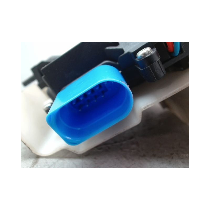 SYSTEME CONDAMNATION AVANT DROIT VOLKSWAGEN GOLF V 2003-2009