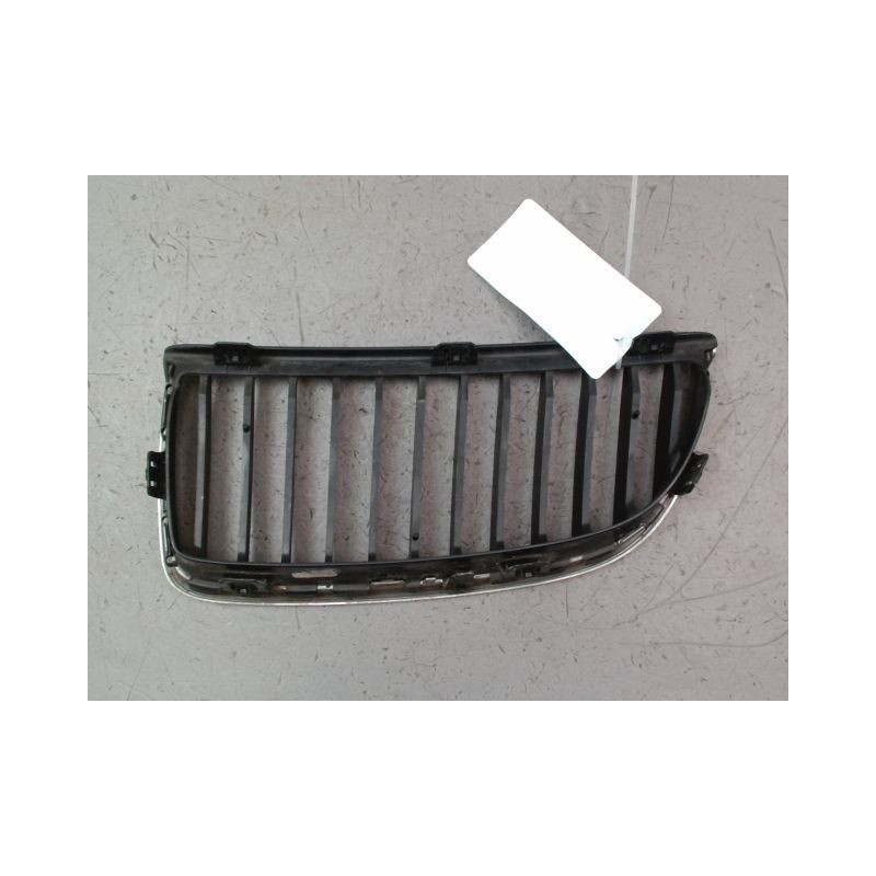 GRILLE CALANDRE DROIT BMW SERIE 3 TOURING V Phase 1 (E91) 2005-2008