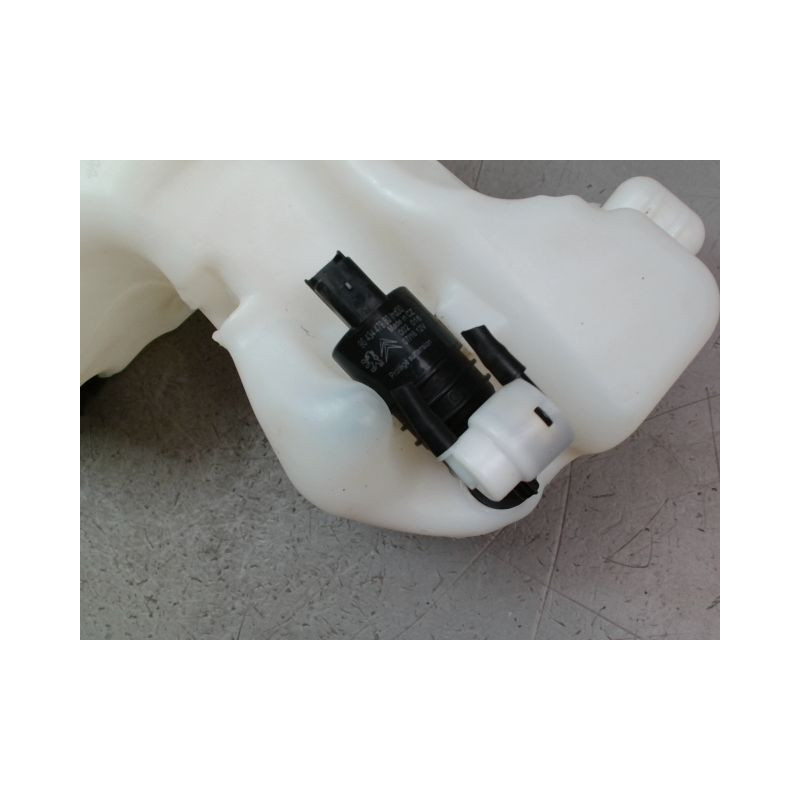 RESERVOIR LAVE-GLACE AVANT PEUGEOT 3008 BREAK I PHASE 2 2013-...