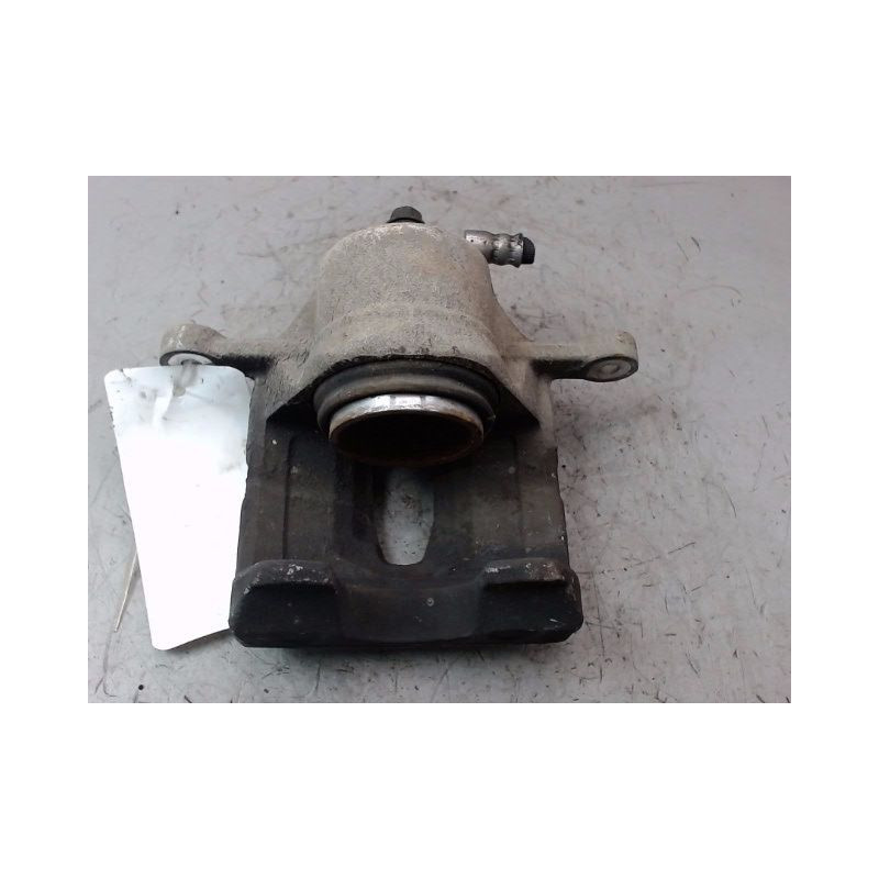 ETRIER DE FREIN AVANT DROIT HYUNDAI I 20 2009-