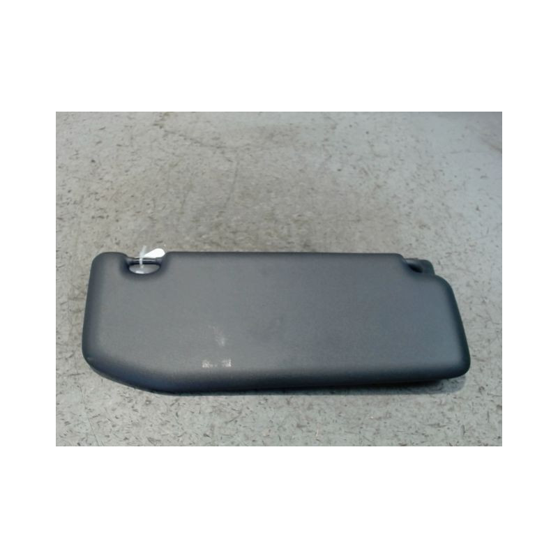 PARE-SOLEIL G PEUGEOT 2008