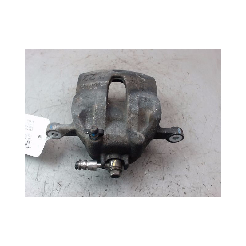 ETRIER DE FREIN AVANT GAUCHE HYUNDAI I 20 2009-