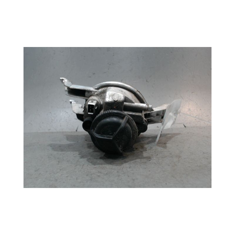 PHARE ANTIBROUILLARD AVANT GAUCHE PEUGEOT 206