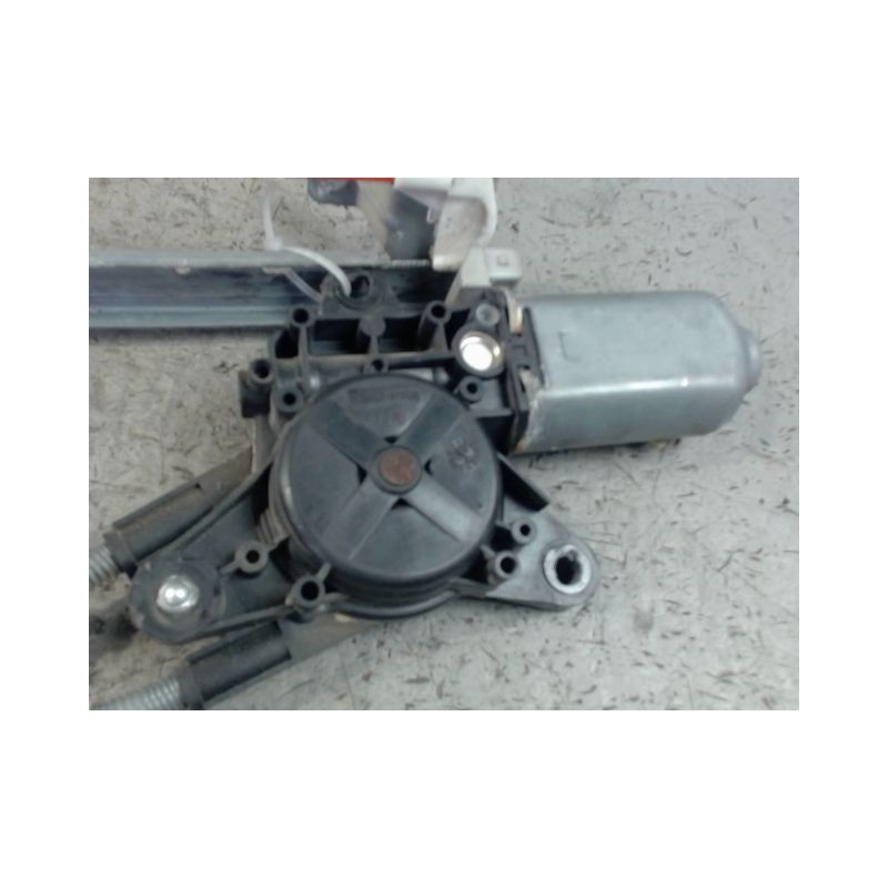 MECANISME+MOTEUR LEVE-GLACE AVANT DROIT PEUGEOT 106 96-2003