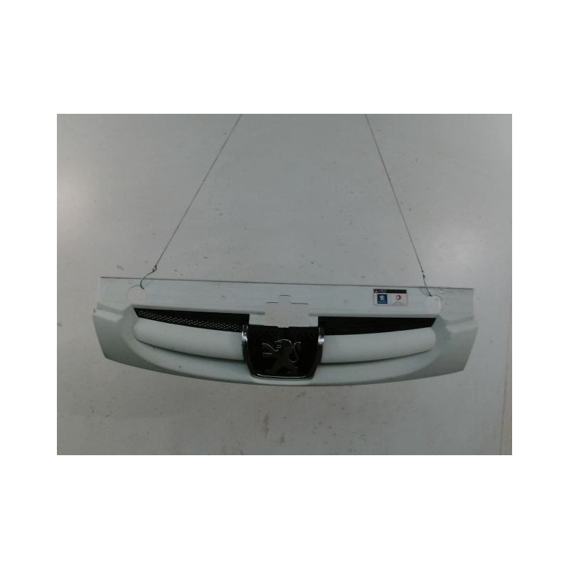 CALANDRE PEUGEOT PARTNER