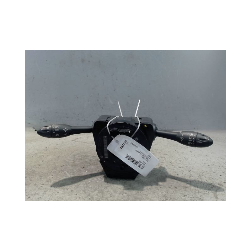 BLOC COMMODOS MINI MINI 2010-