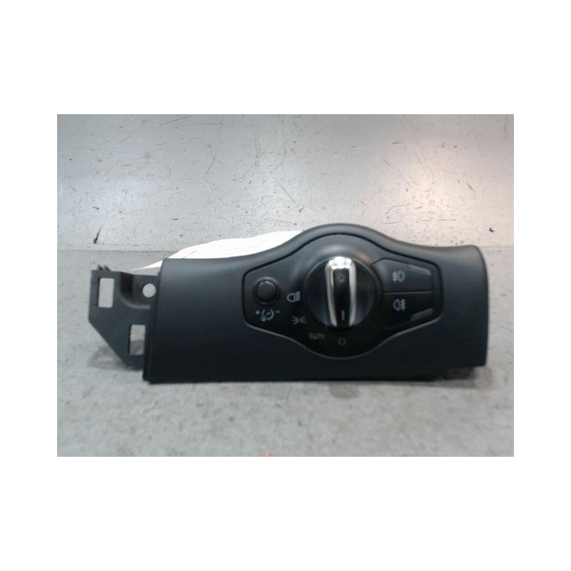 INTERIEUR COMMANDE PHARES AUDI A4