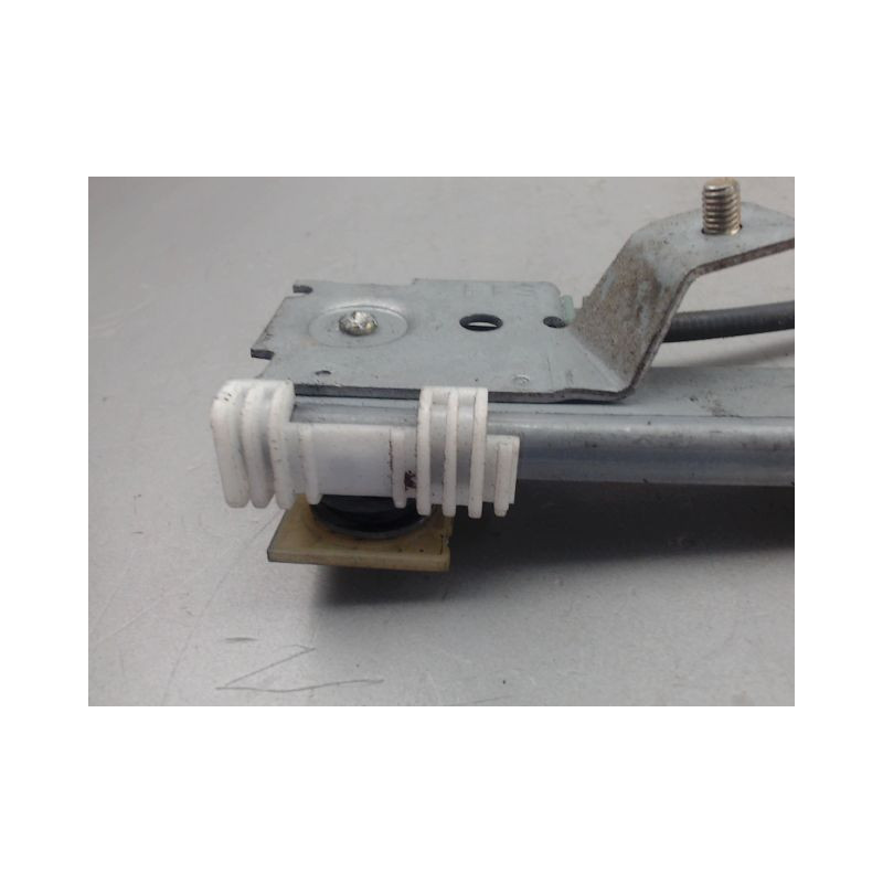 MECANISME LEVE-GLACE AVANT DROIT PEUGEOT 106