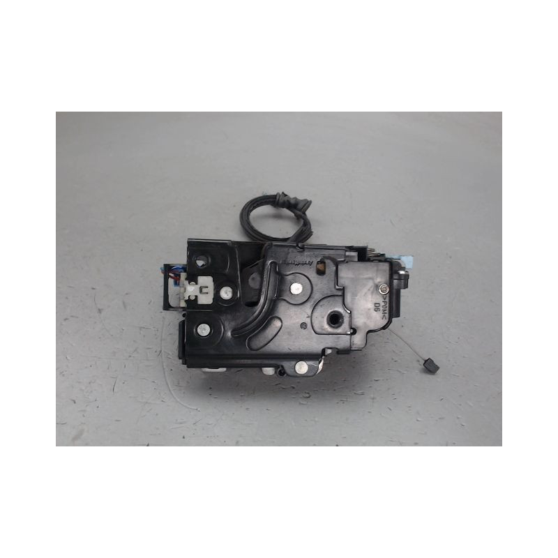 SYSTEME CONDAMNATION AVANT DROIT SKODA OCTAVIA