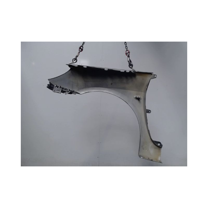 AILE AVANT DROIT PEUGEOT 307 2001-2005