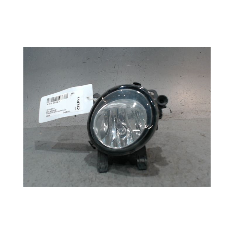 PHARE ANTIBROUILLARD AVANT DROIT B.M.W. SERIE 1