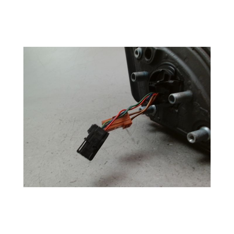 RETROVISEUR EXTERIEUR ELECTRIQUE GAUCHE PEUGEOT PARTNER FG II Phase 1 (B9) 2008-2012