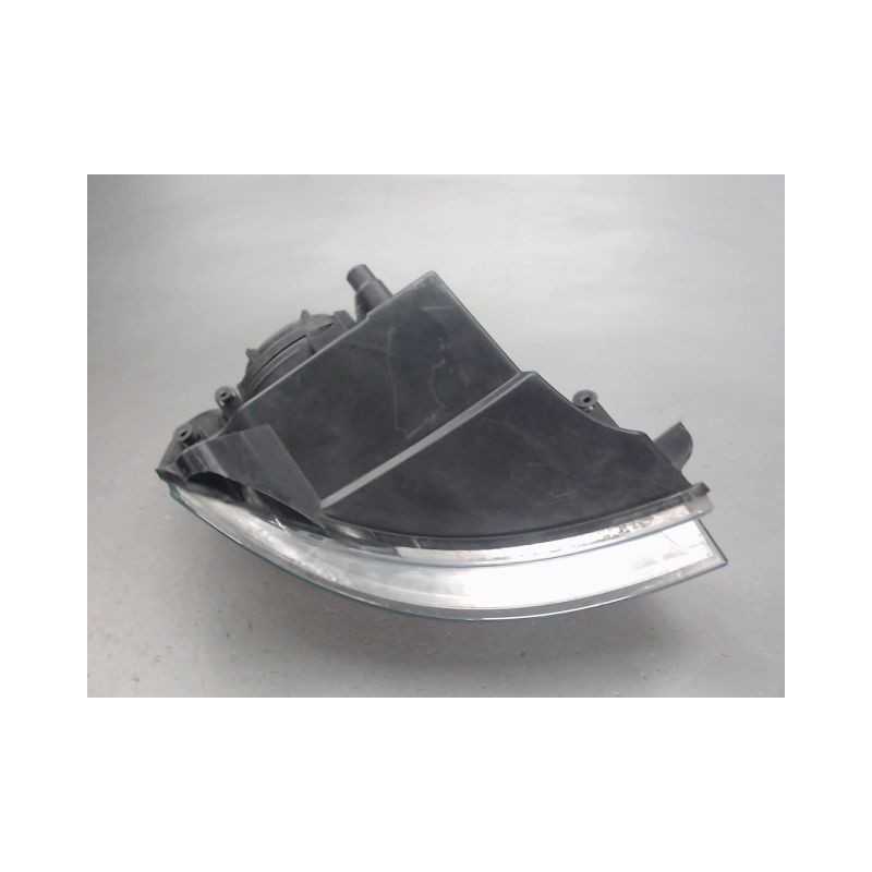 PHARE GAUCHE PEUGEOT PARTNER