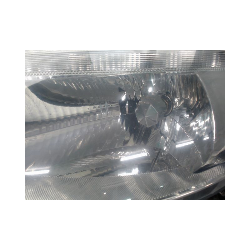 PHARE GAUCHE PEUGEOT PARTNER