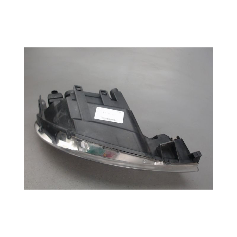 PHARE GAUCHE PEUGEOT 206