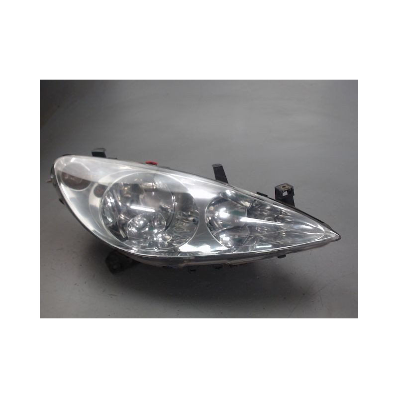PHARE DROIT PEUGEOT 307