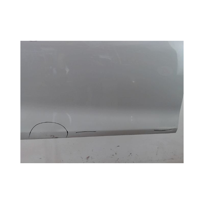 PORTE AVANT DROIT B.M.W. SERIE 1