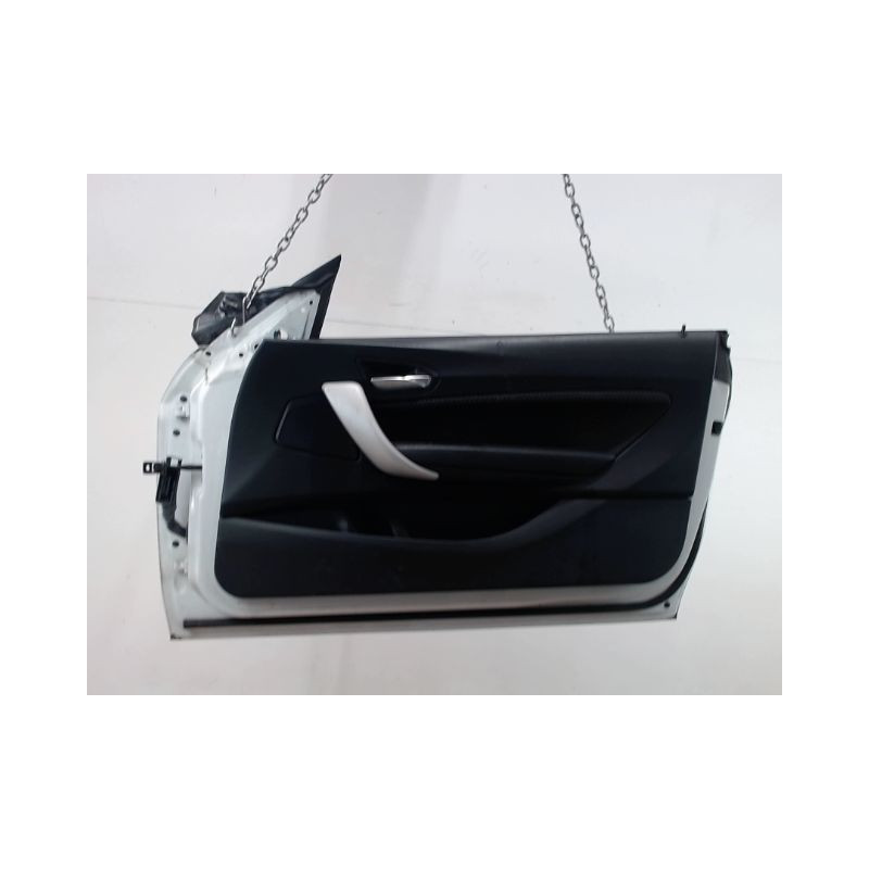 PORTE AVANT DROIT B.M.W. SERIE 1