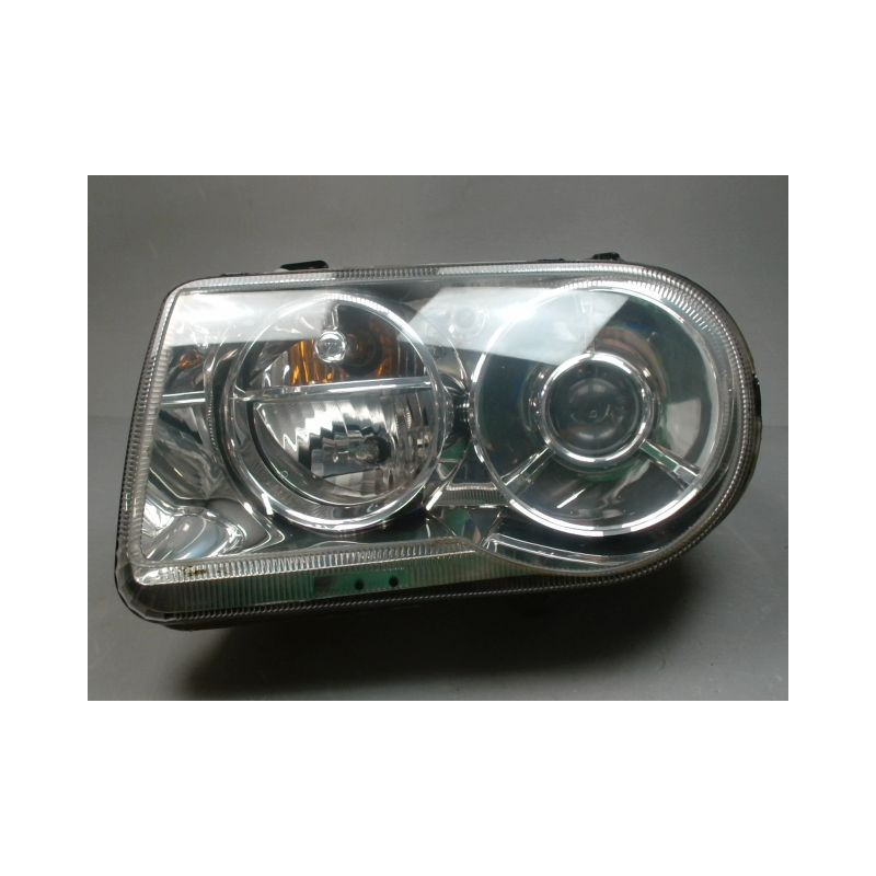 PHARE GAUCHE CHRYSLER 300C