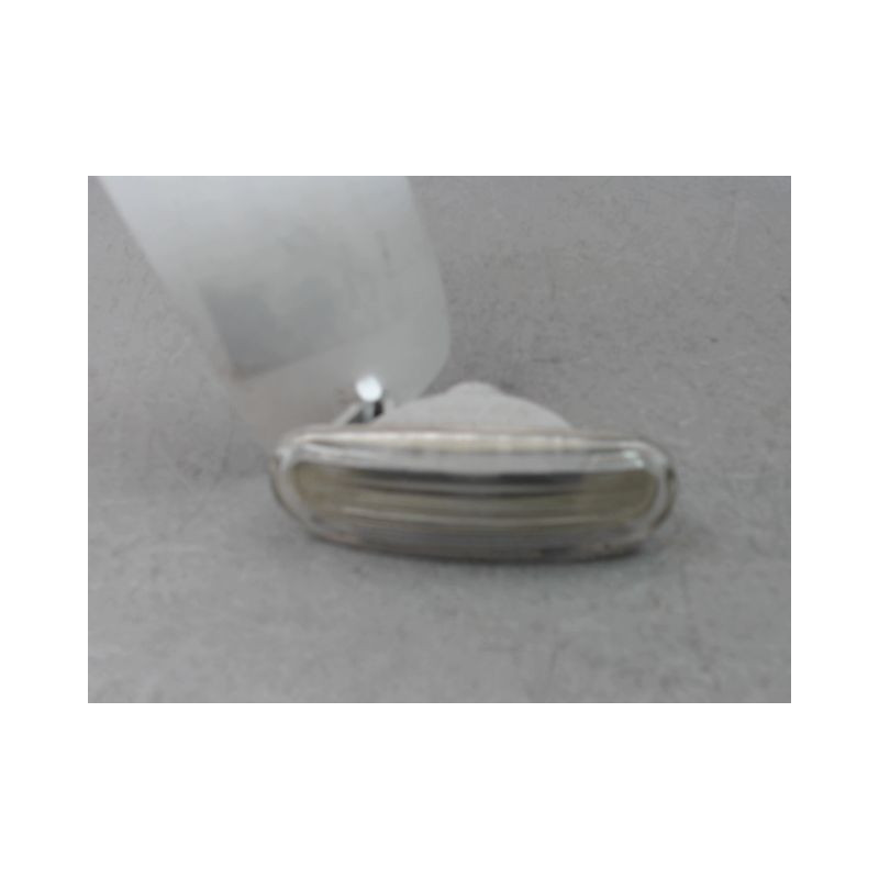 REPETITEUR AILE DROIT PEUGEOT BIPPER FG 2008-...