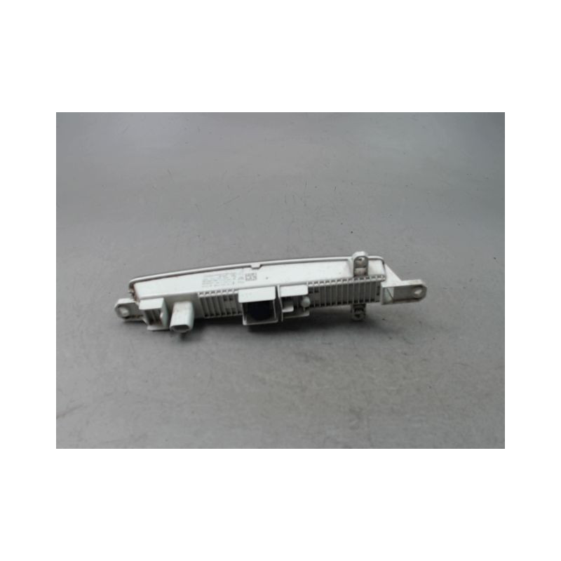 FEUX POSITION DROIT PEUGEOT 108