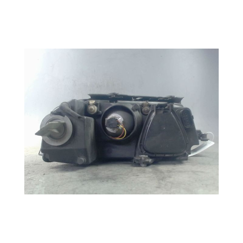 PHARE GAUCHE VOLKSWAGEN PASSAT 2000-2005