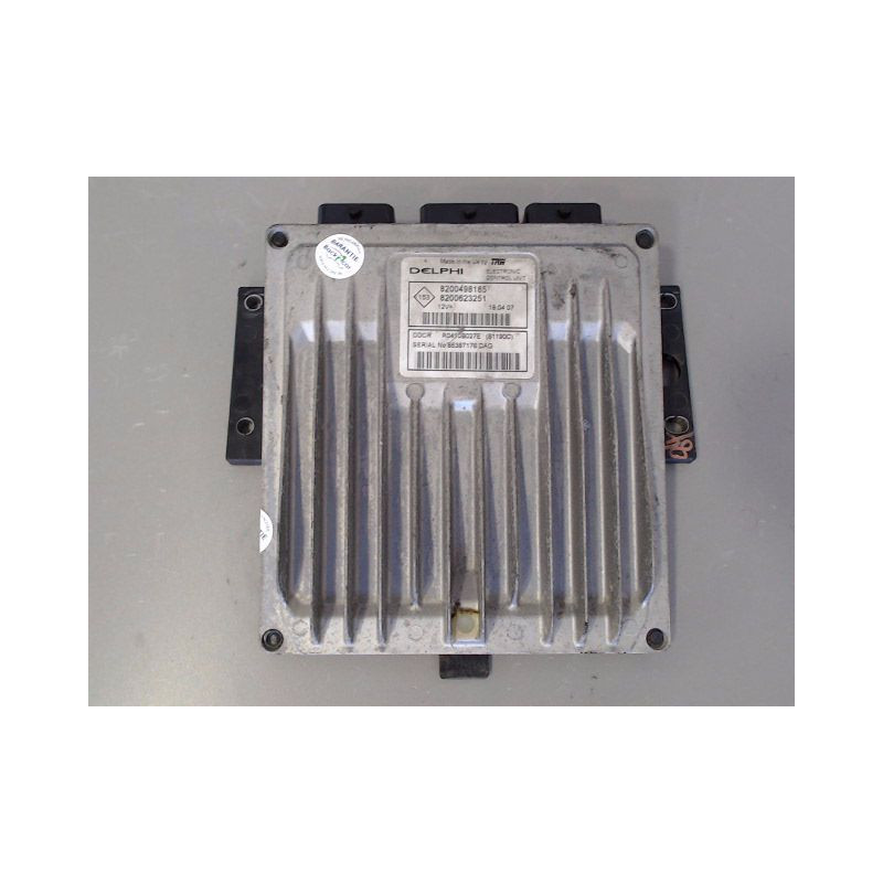 CALCULATEUR MOTEUR RENAULT KANGOO