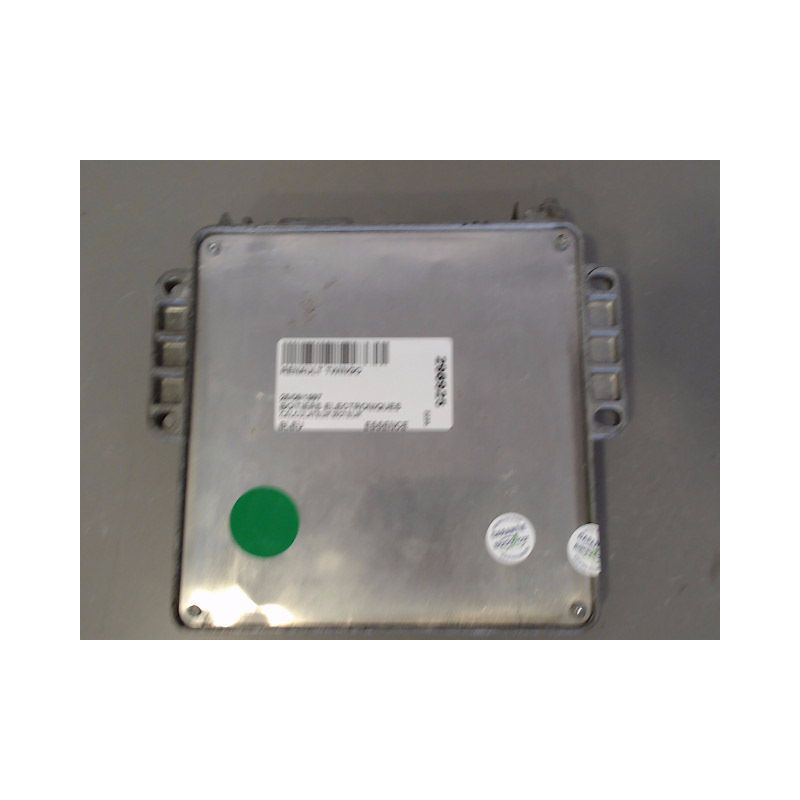 CALCULATEUR MOTEUR RENAULT TWINGO
