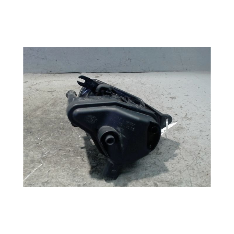 PHARE ANTIBROUILLARD AVANT DROIT AUDI A3 2003-