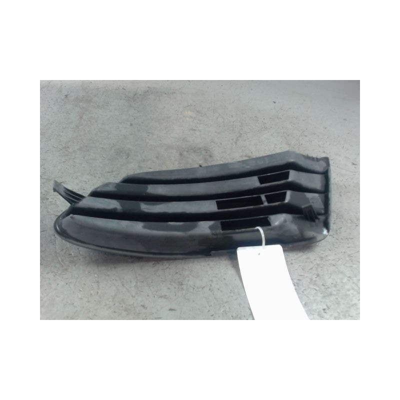 OBTURATEUR PHARE ADDITIONNEL PARE-CHOC AVD VOLKSWAGEN GOLF V PLUS 2005-