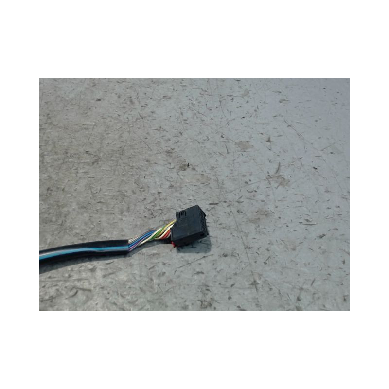 RETROVISEUR EXTERIEUR ELECTRIQUE DROIT VOLKSWAGEN GOLF V PLUS 2005-