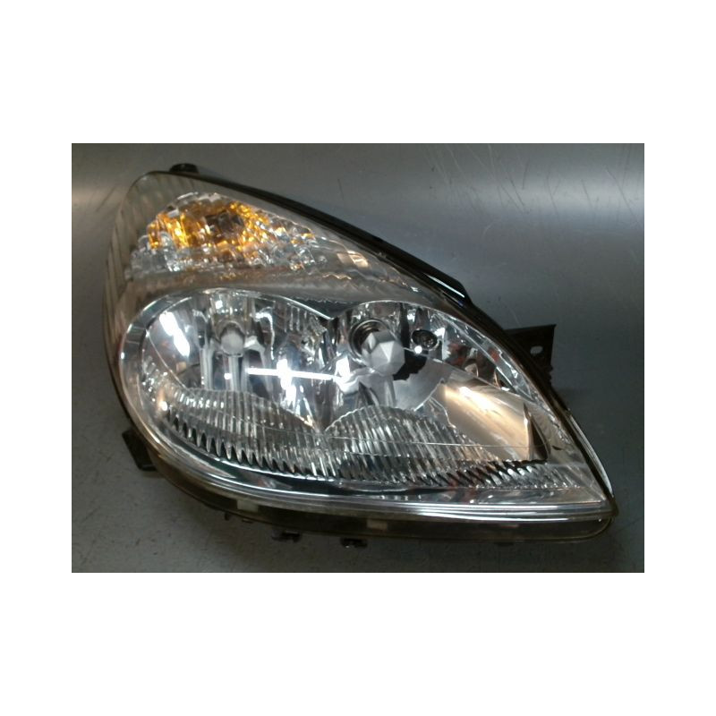 PHARE DROIT CITROEN C5 2001-2004