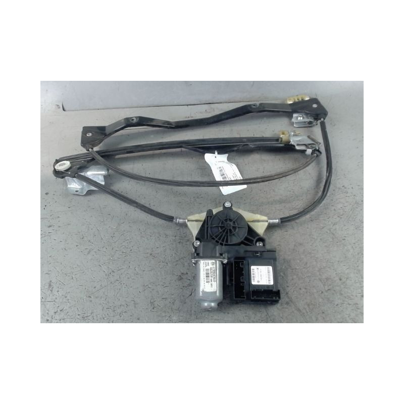 MECANISME+MOTEUR LEVE-GLACE AVANT GAUCHE VOLKSWAGEN TOURAN