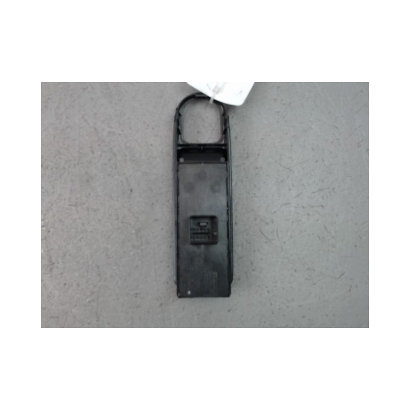 COMMANDE LEVE-GLACE PORTE AVG VOLKSWAGEN GOLF VI (1K) 2008-2013