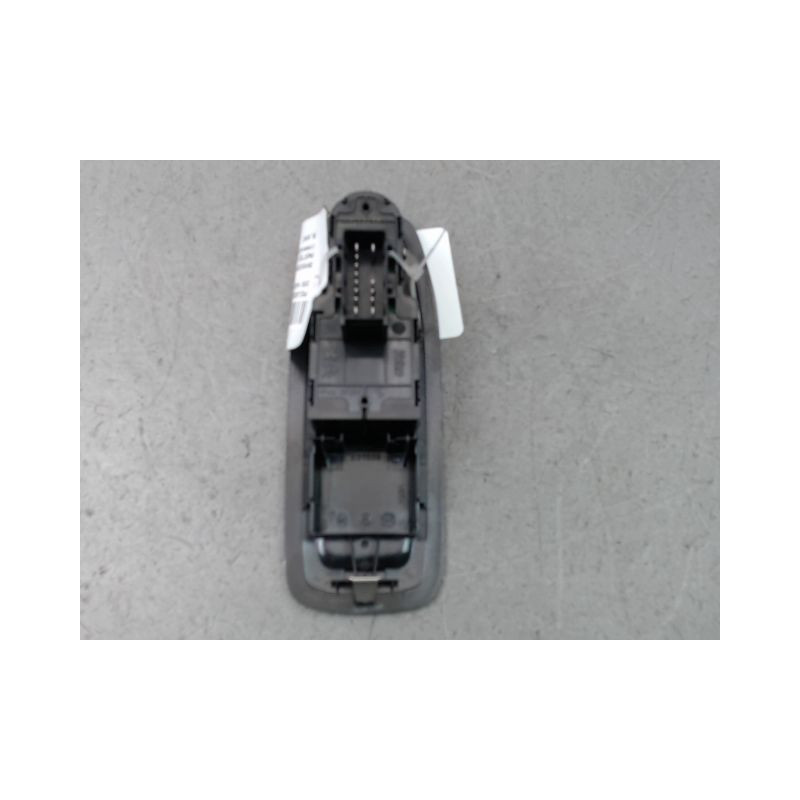 COMMANDE LEVE-GLACE PORTE AVG PEUGEOT 208 Phase 1 2012-...